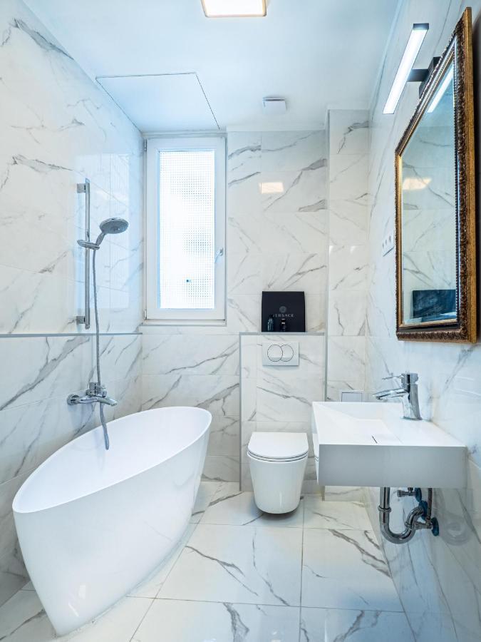 Central River Apartment Danube Budapest Esterno foto