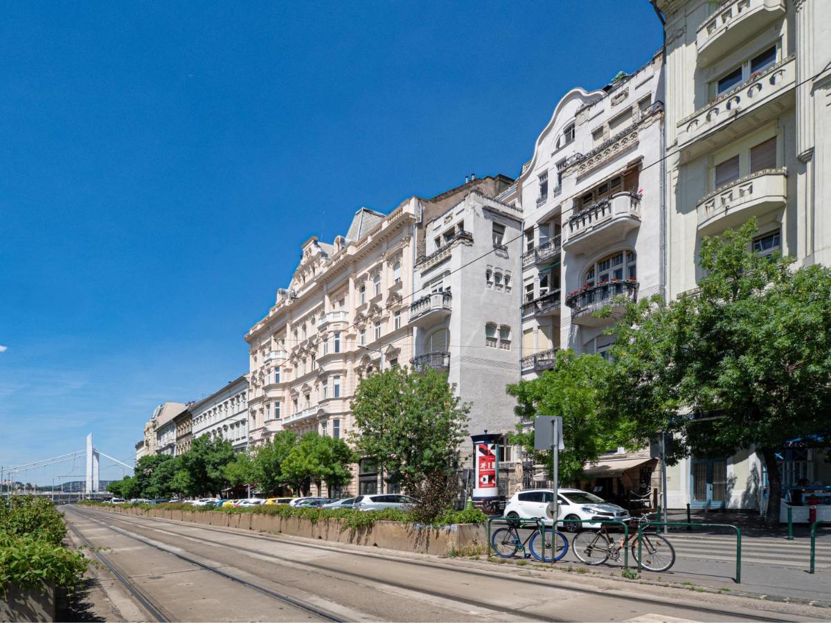 Central River Apartment Danube Budapest Esterno foto