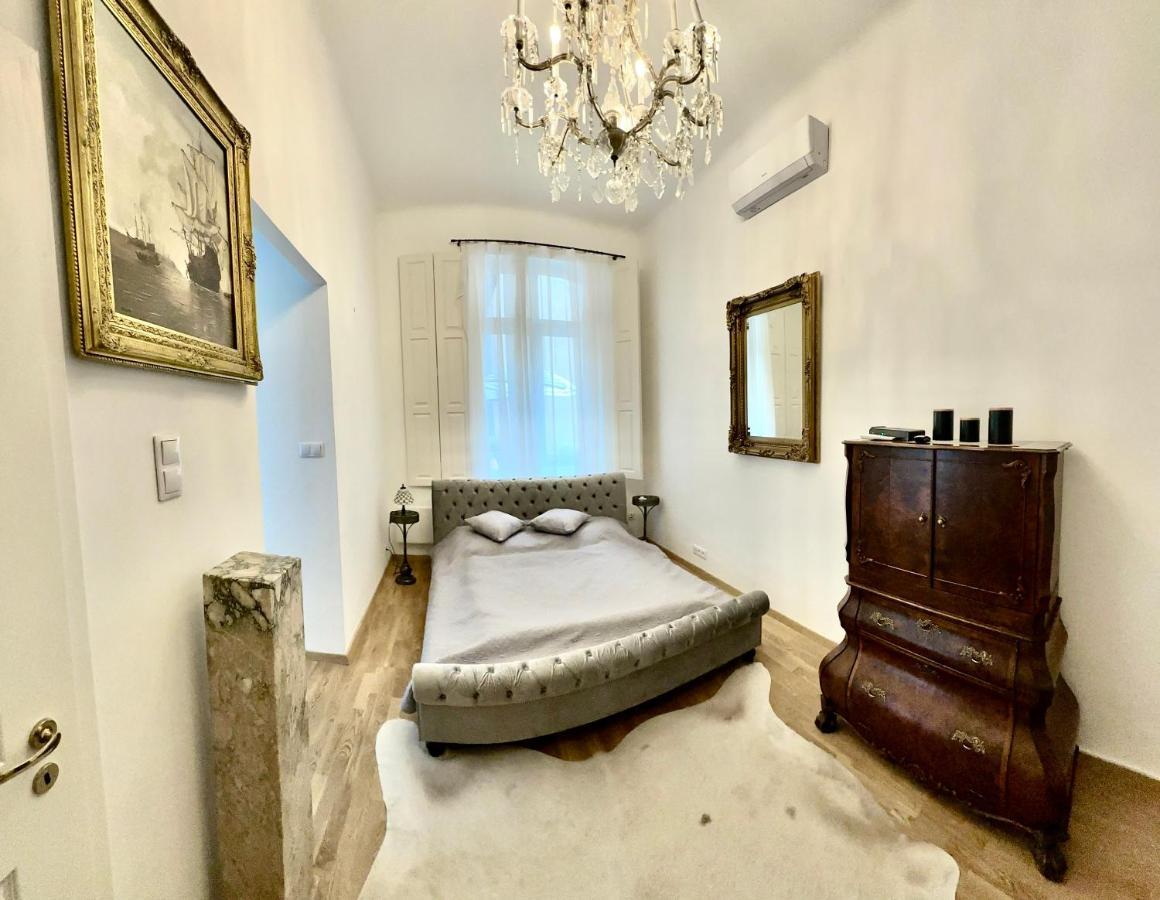 Central River Apartment Danube Budapest Esterno foto